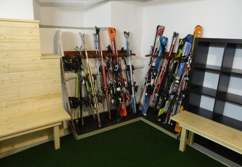 Pension Schoepf Arzl im Pitztal Esterno foto